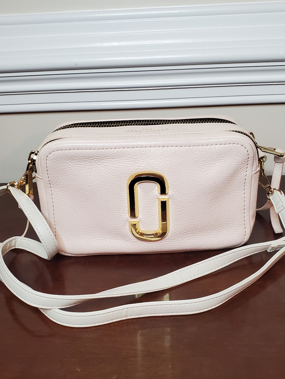 Marc Jacobs - The Softshot 21 - Crossbody | Apricot Beige